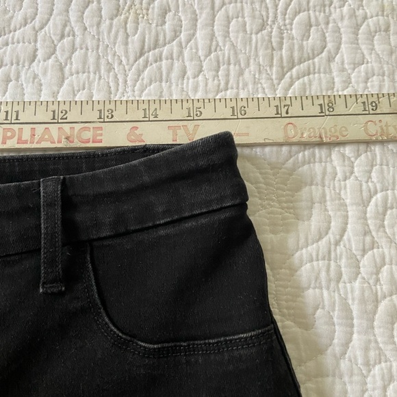 Time and Tru Pull On Black Stretch Jeans Straight Leg Tapered Size Large - Picture 10 of 12